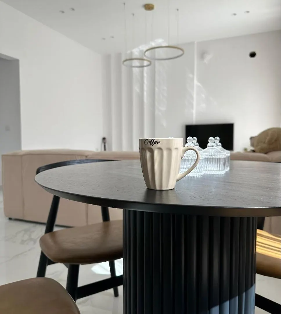 Apartment Home Deluis Gramsh Albania